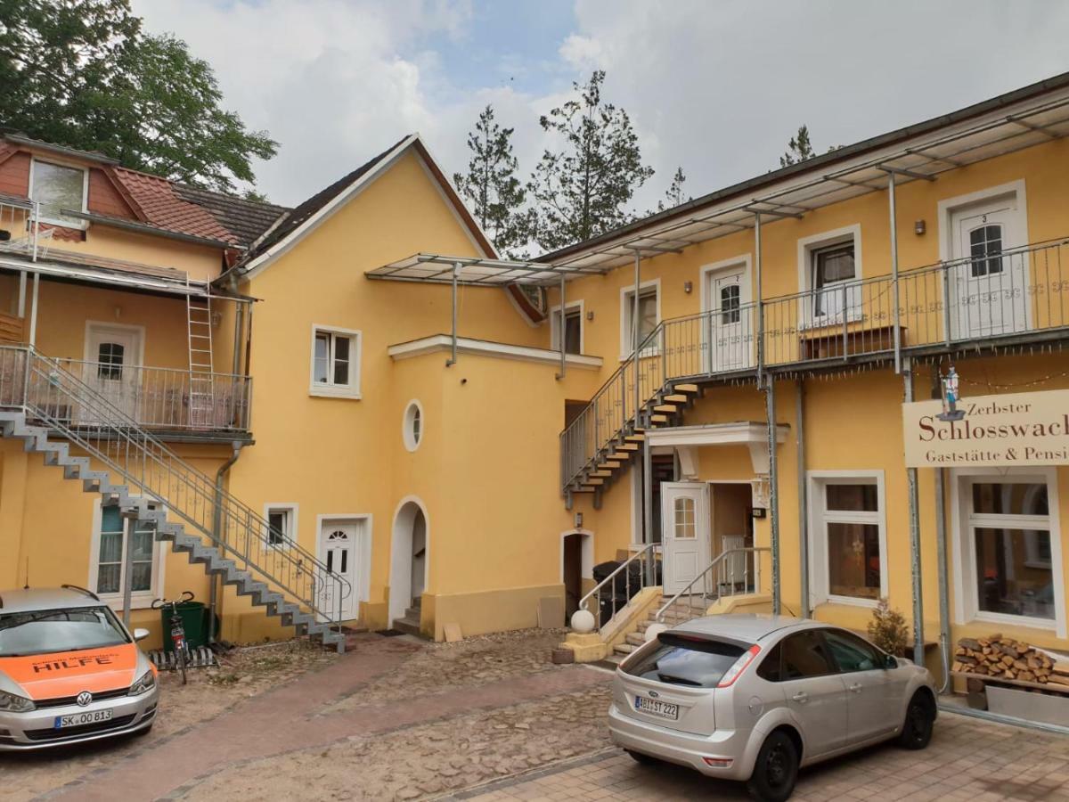 Pension Schlosswache-Zerbst Exterior foto