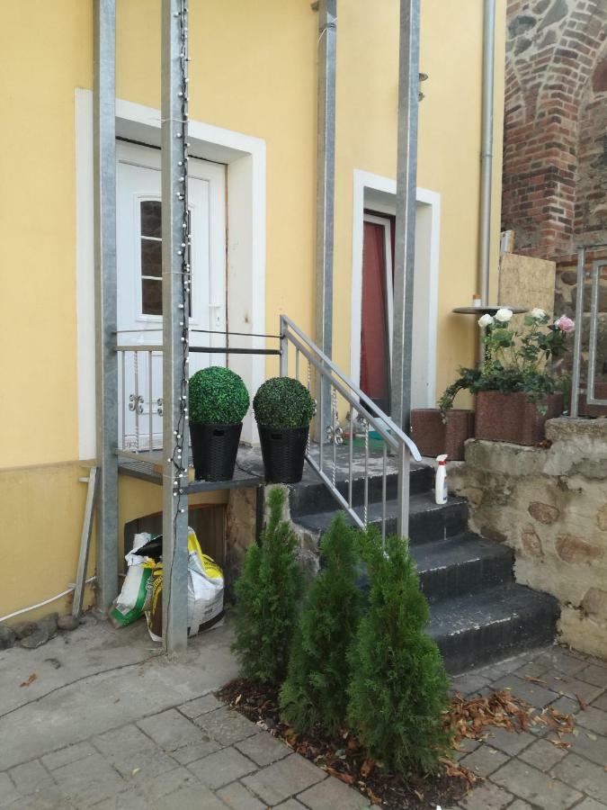Pension Schlosswache-Zerbst Exterior foto